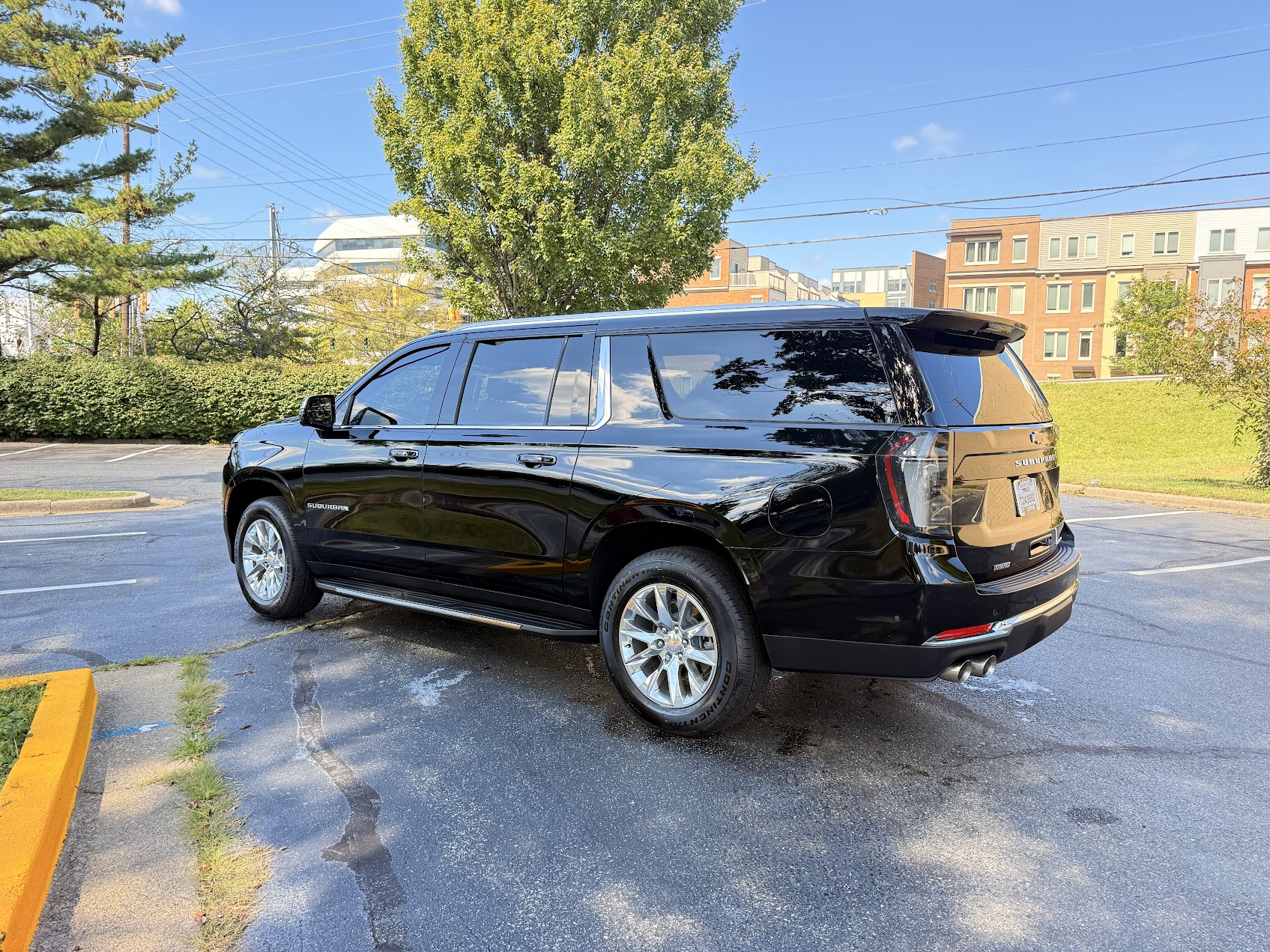Exterior View - Pristine Chevrolet Suburban
