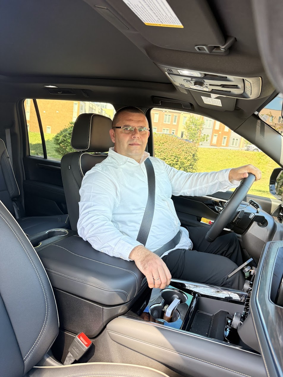 Alexander - Professional Driver & Owner of LimoFlex